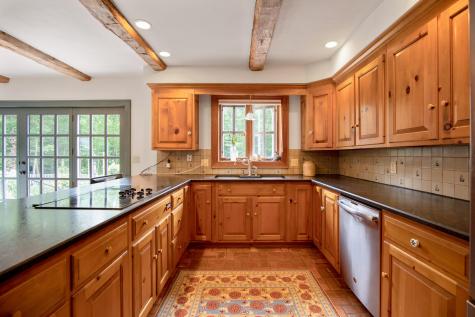 2 Flintlock Lane Falmouth ME 04105