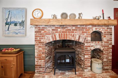2 Flintlock Lane Falmouth ME 04105