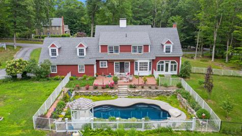 2 Flintlock Lane Falmouth ME 04105