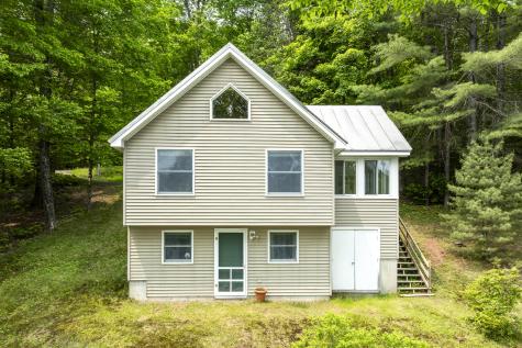 67 Day Mountain Road Temple ME 04984