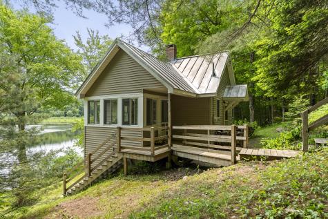 67 Day Mountain Road Temple ME 04984