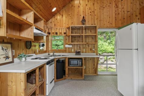 67 Day Mountain Road Temple ME 04984