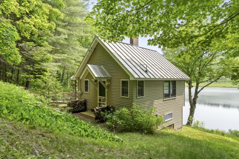 67 Day Mountain Road Temple ME 04984