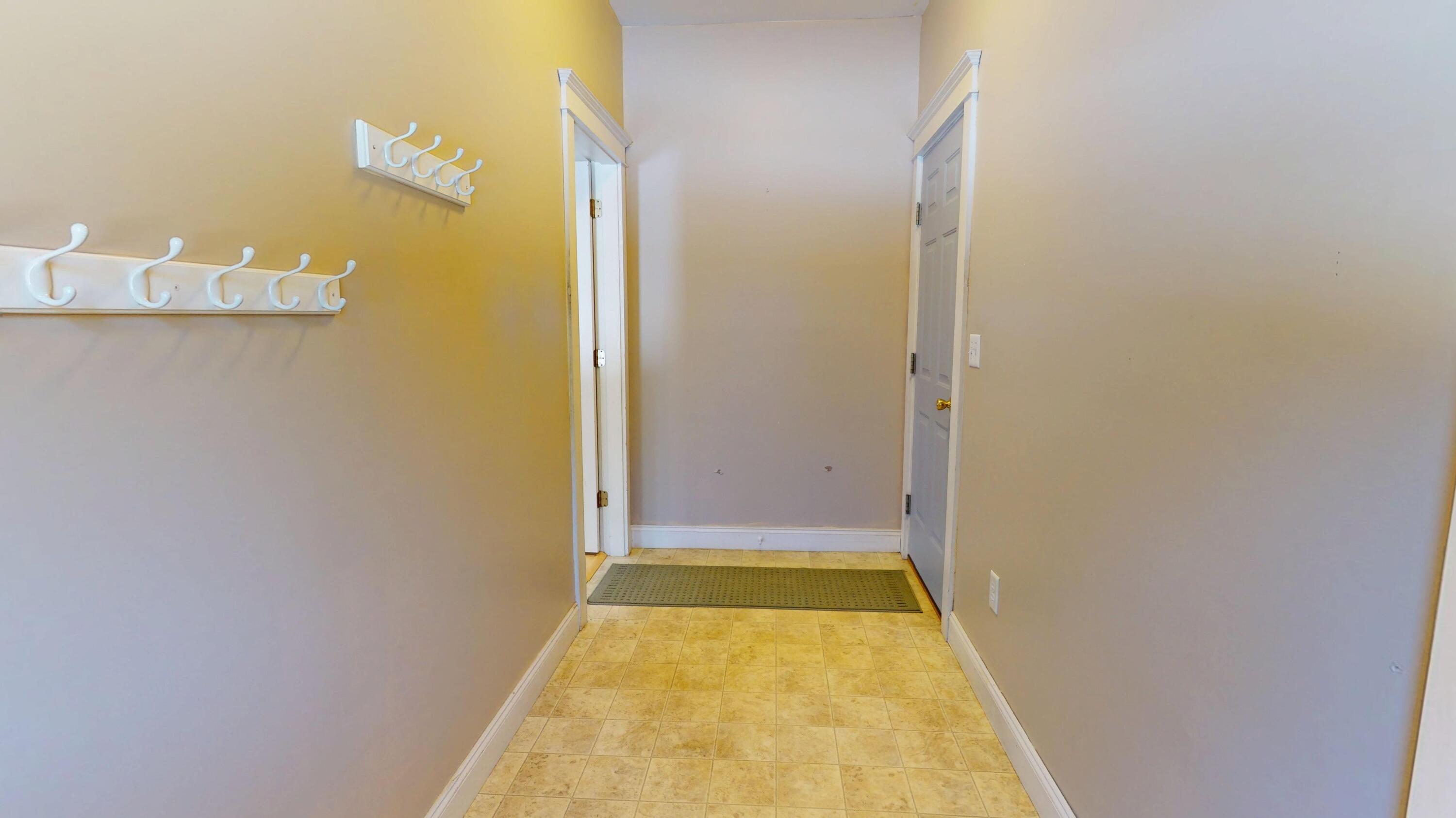 18 Jillian Way Glenburn ME 04401