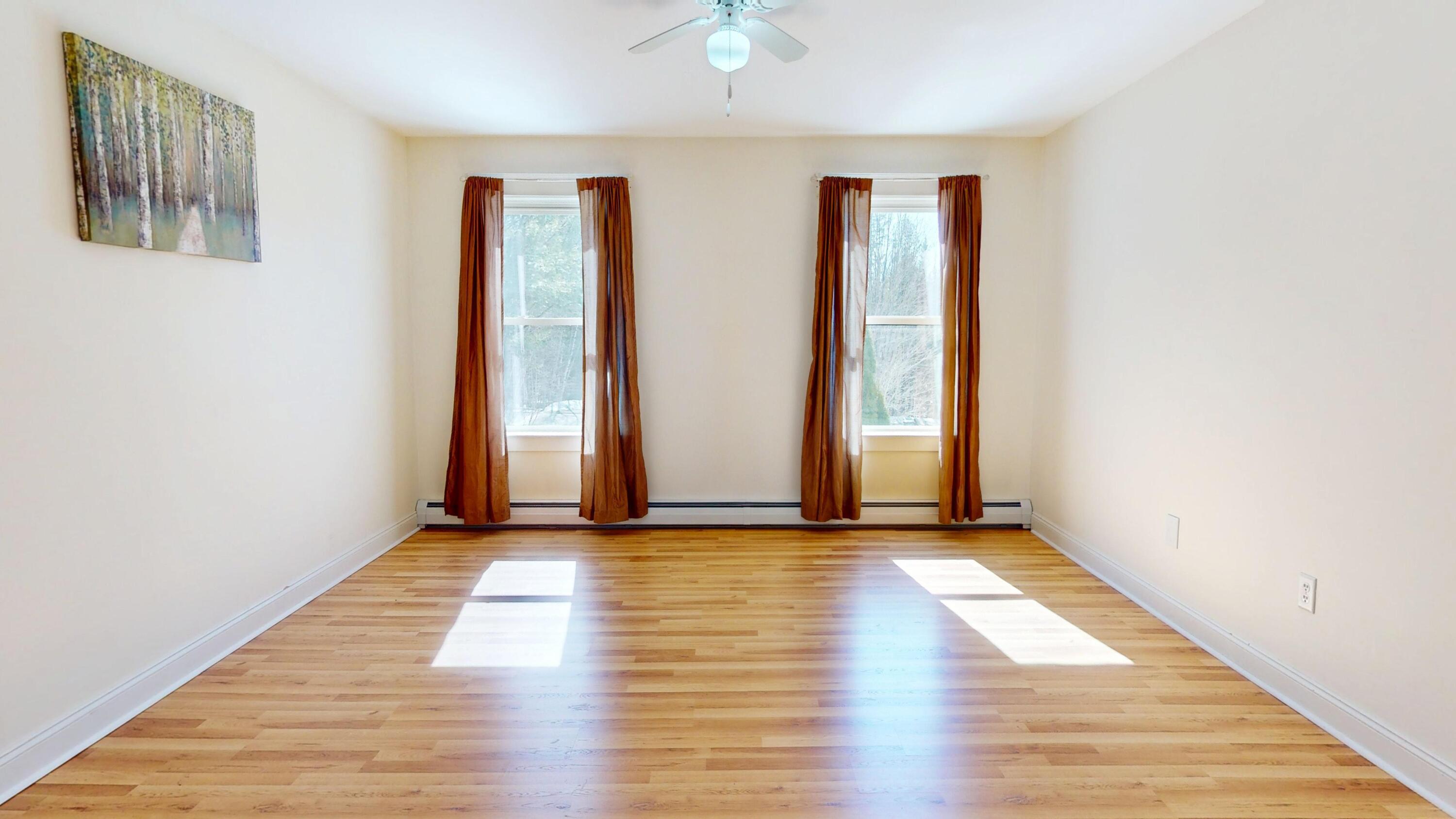 18 Jillian Way Glenburn ME 04401