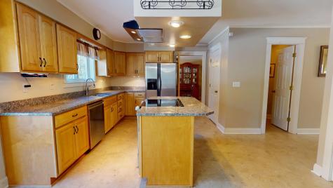 18 Jillian Way Glenburn ME 04401