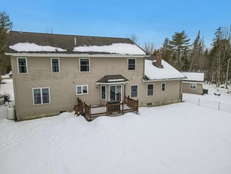 18 Jillian Way Glenburn ME 04401