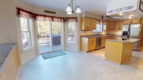 18 Jillian Way Glenburn ME 04401