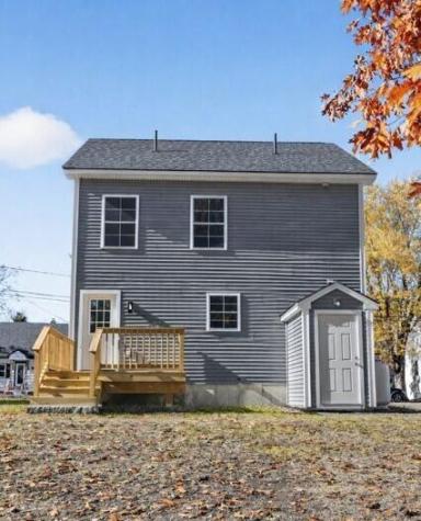 40 Palmer Street Westbrook ME 04092