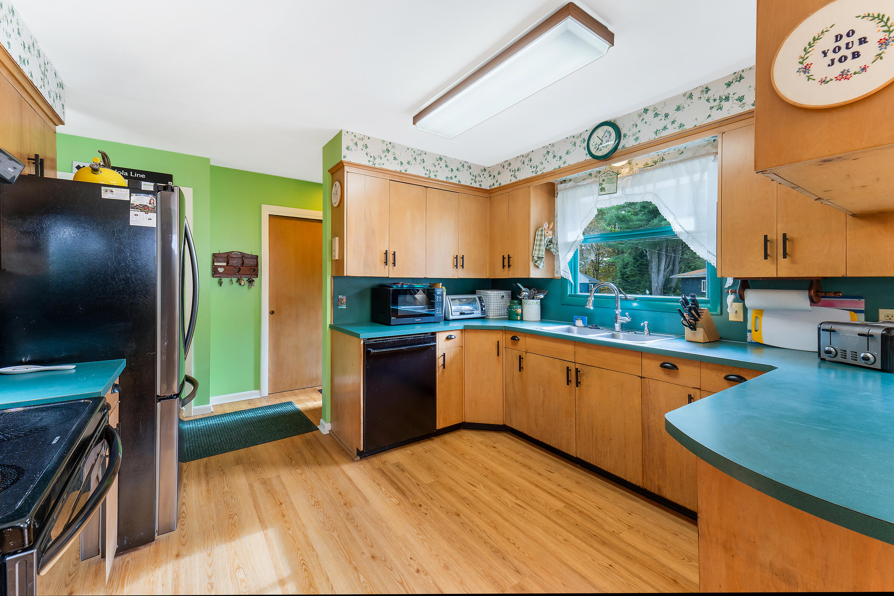 53 Hampton Avenue Auburn ME 04210