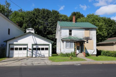 35 Roxbury Road Mexico ME 04257