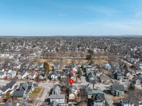 216 Center Street Bangor ME 04401