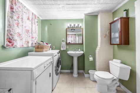 216 Center Street Bangor ME 04401