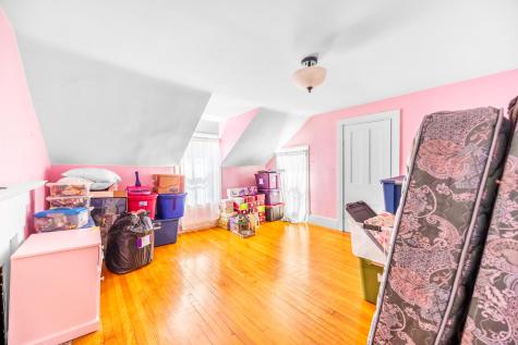 216 Center Street Bangor ME 04401