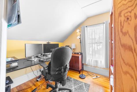 216 Center Street Bangor ME 04401