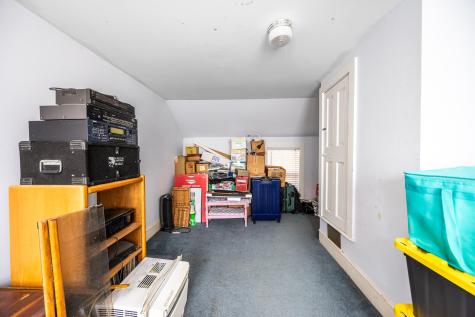 216 Center Street Bangor ME 04401