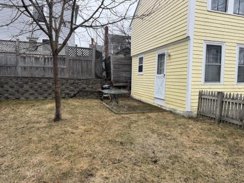 216 Center Street Bangor ME 04401