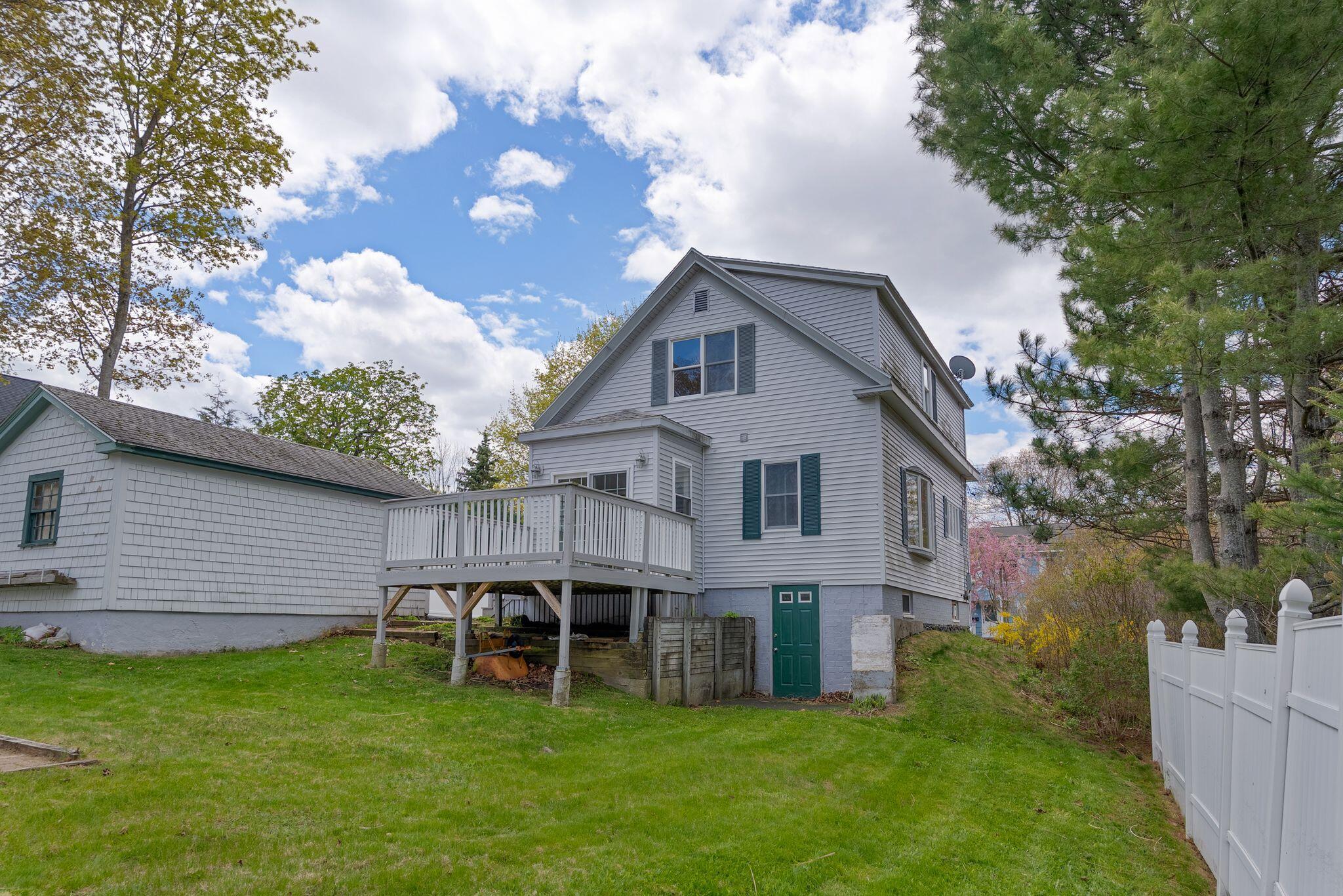 294 Mitchell Road Cape Elizabeth ME 04107