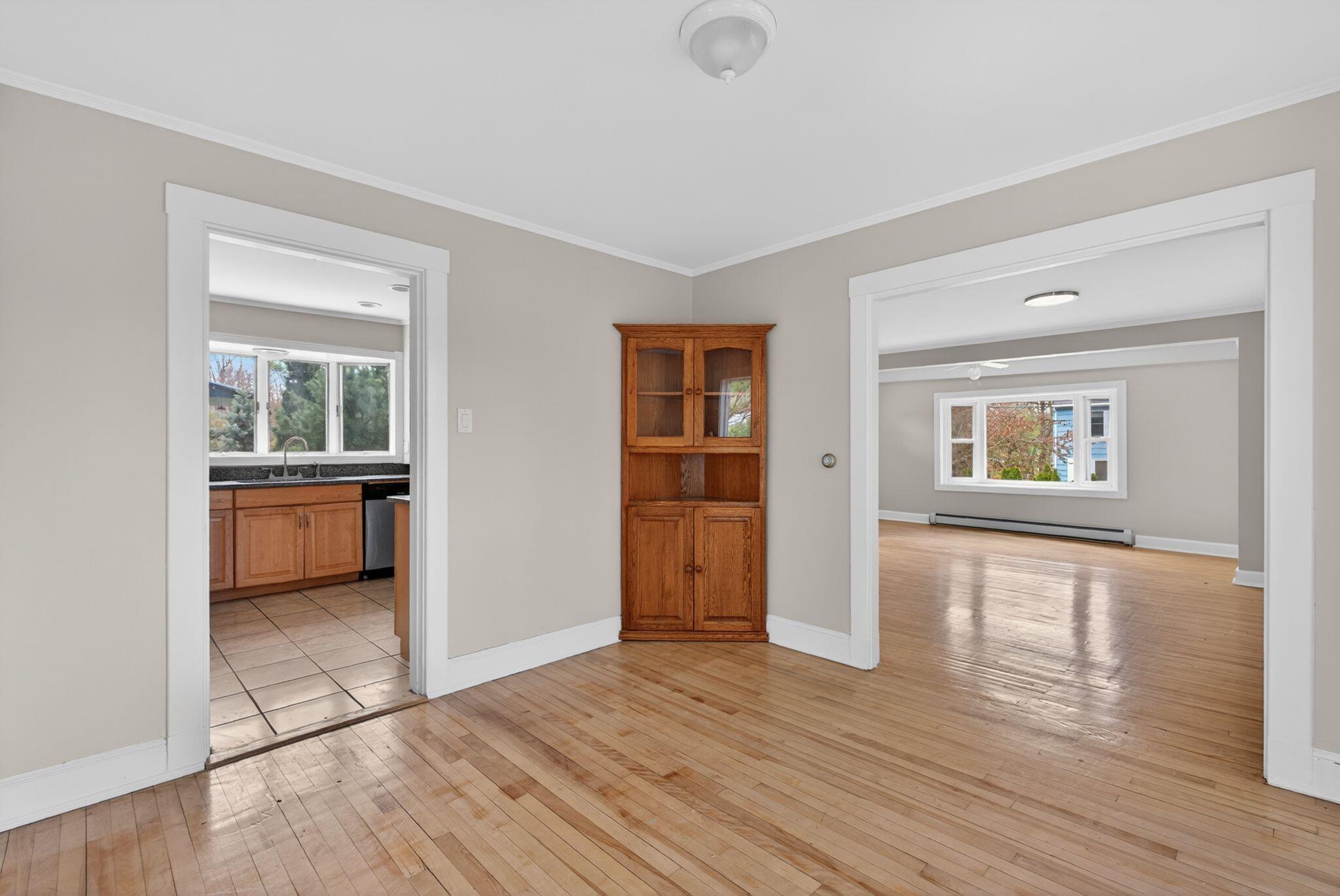 294 Mitchell Road Cape Elizabeth ME 04107