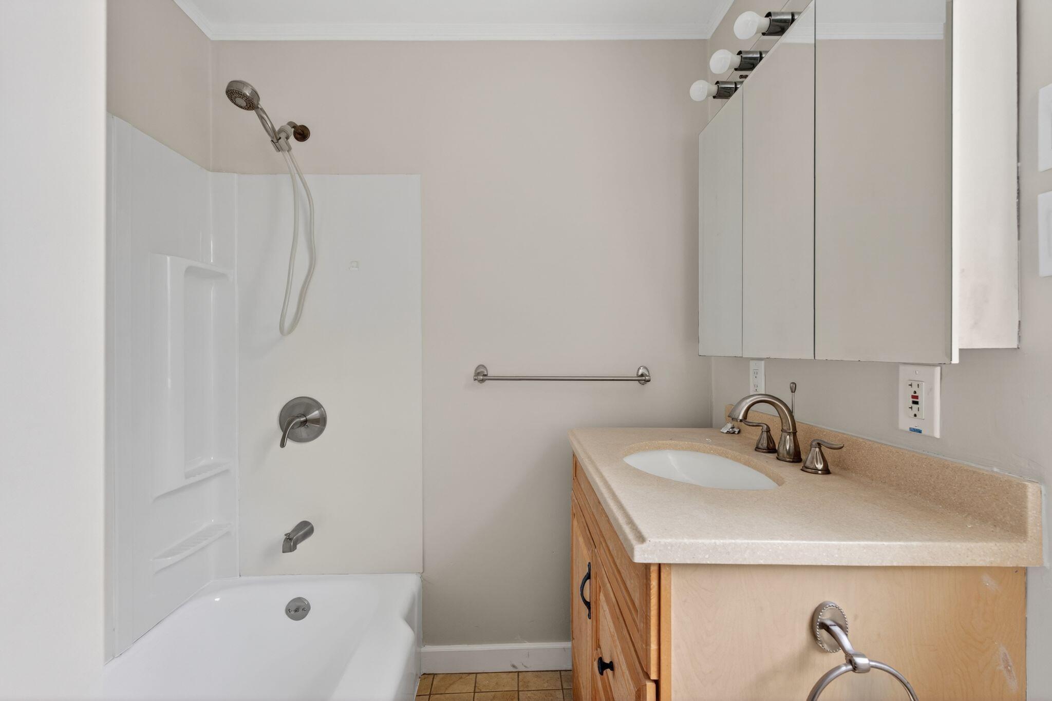 294 Mitchell Road Cape Elizabeth ME 04107