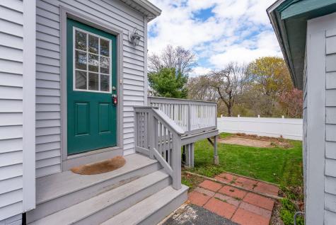 294 Mitchell Road Cape Elizabeth ME 04107