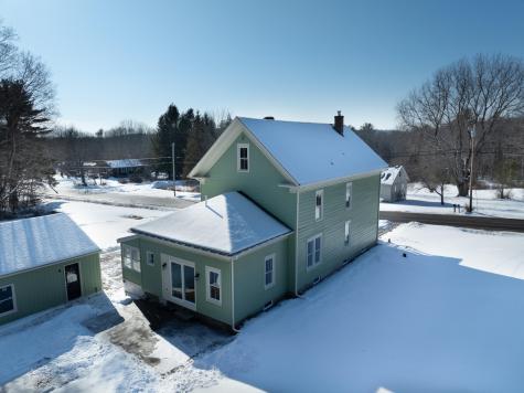 476 Winthrop Center Road Winthrop ME 04364