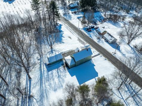 476 Winthrop Center Road Winthrop ME 04364