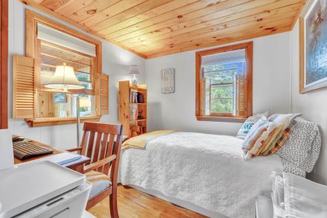 16 Bernier Lane Waterboro ME 04087