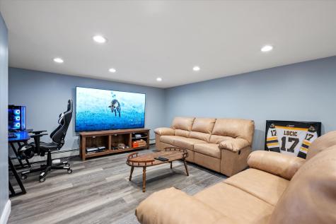 7 Williams Street Hampden ME 04444