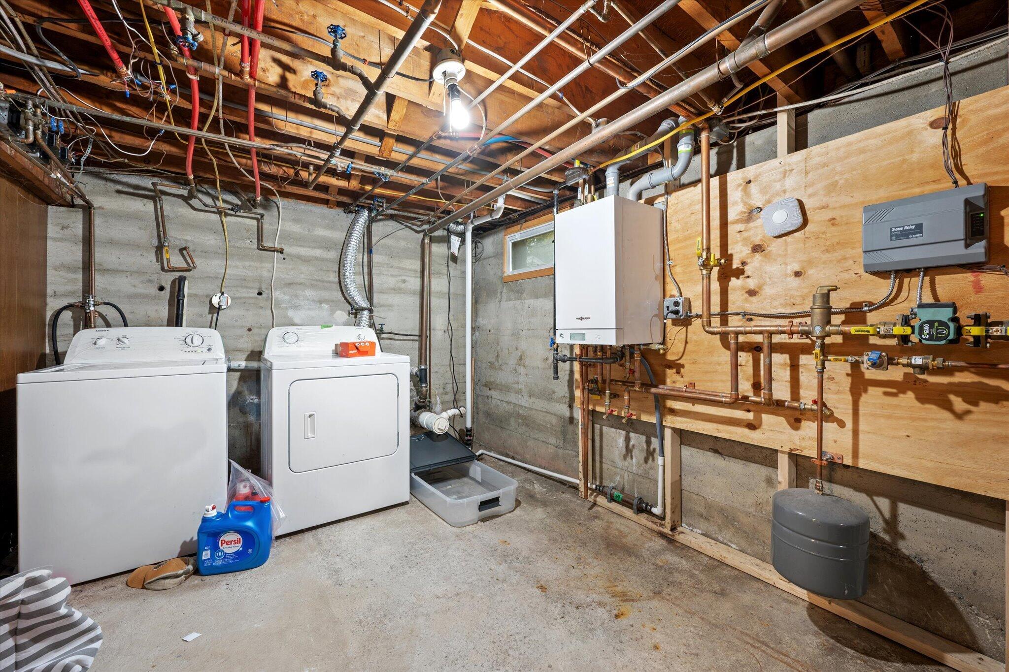 7 Williams Street Hampden ME 04444