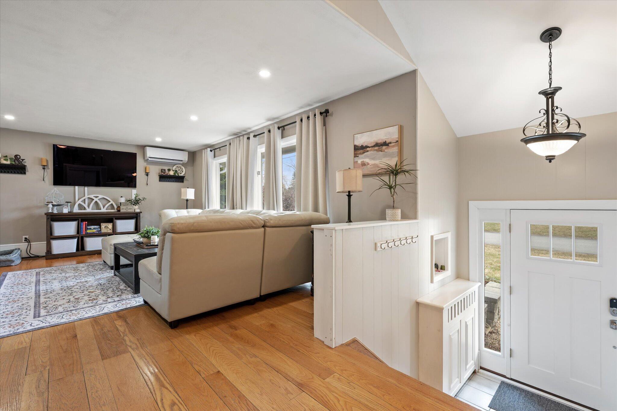 7 Williams Street Hampden ME 04444