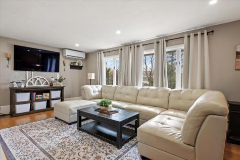 7 Williams Street Hampden ME 04444