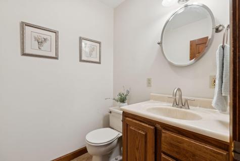 247 Ledge Road Yarmouth ME 04096