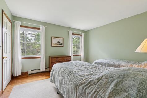 247 Ledge Road Yarmouth ME 04096