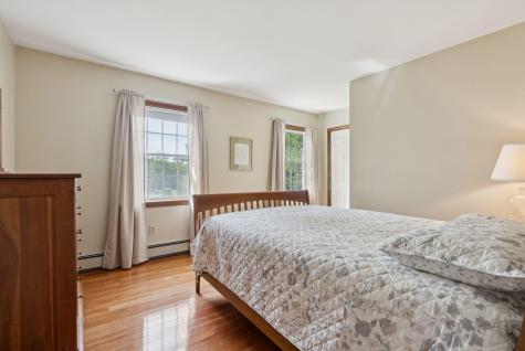 247 Ledge Road Yarmouth ME 04096