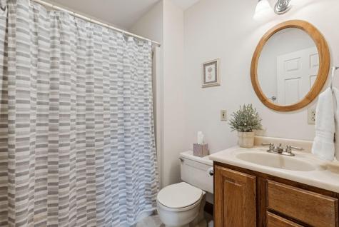 247 Ledge Road Yarmouth ME 04096