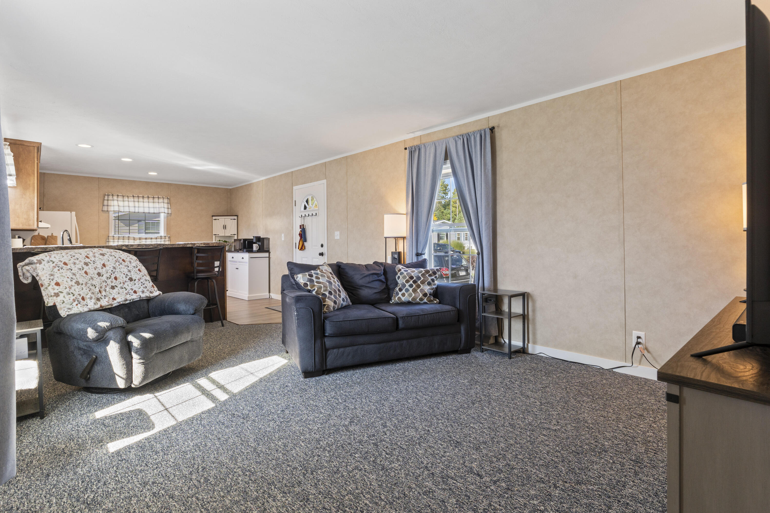 42 Oxbow Drive Lewiston ME 04240