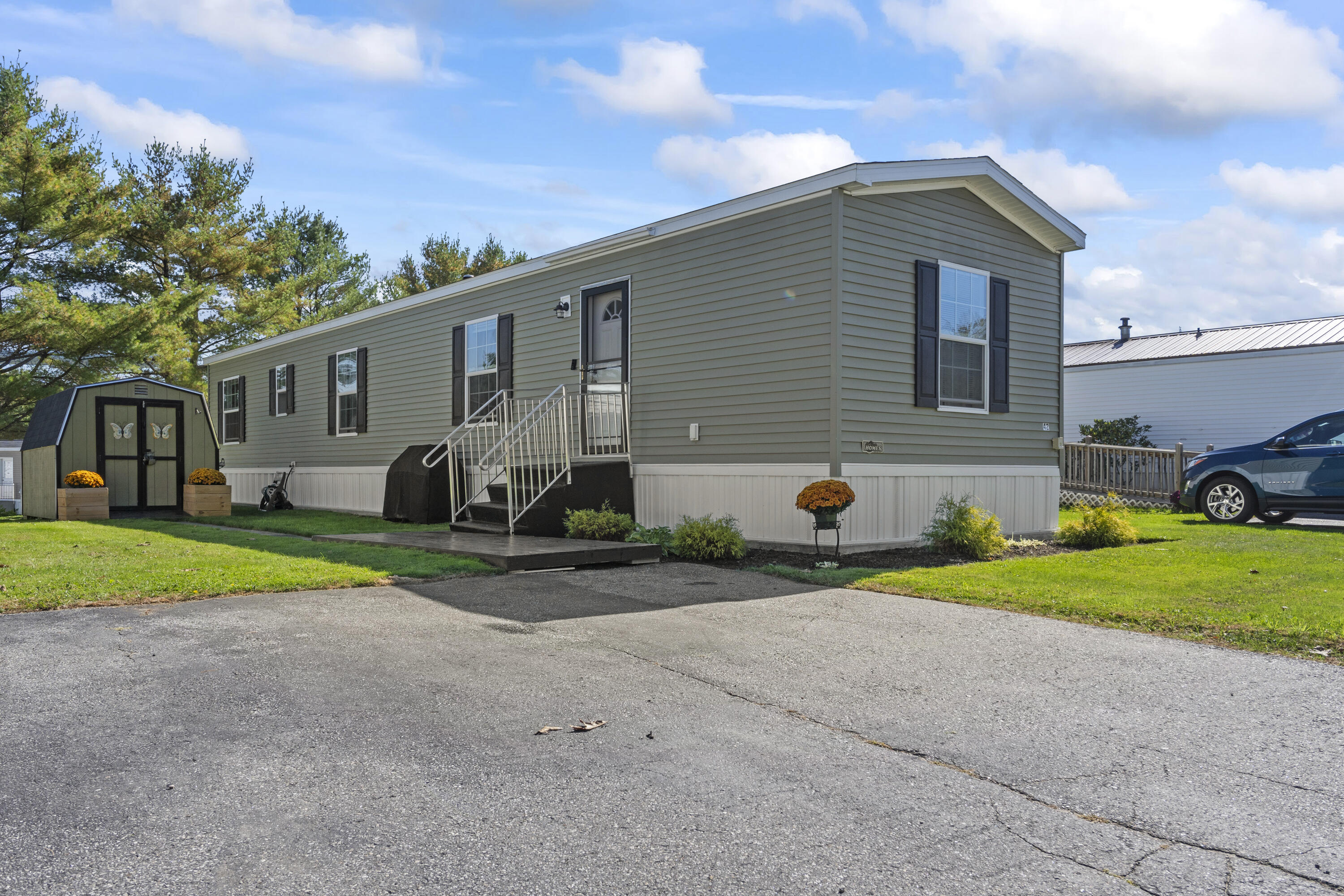 42 Oxbow Drive Lewiston ME 04240