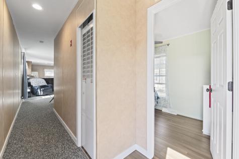 42 Oxbow Drive Lewiston ME 04240