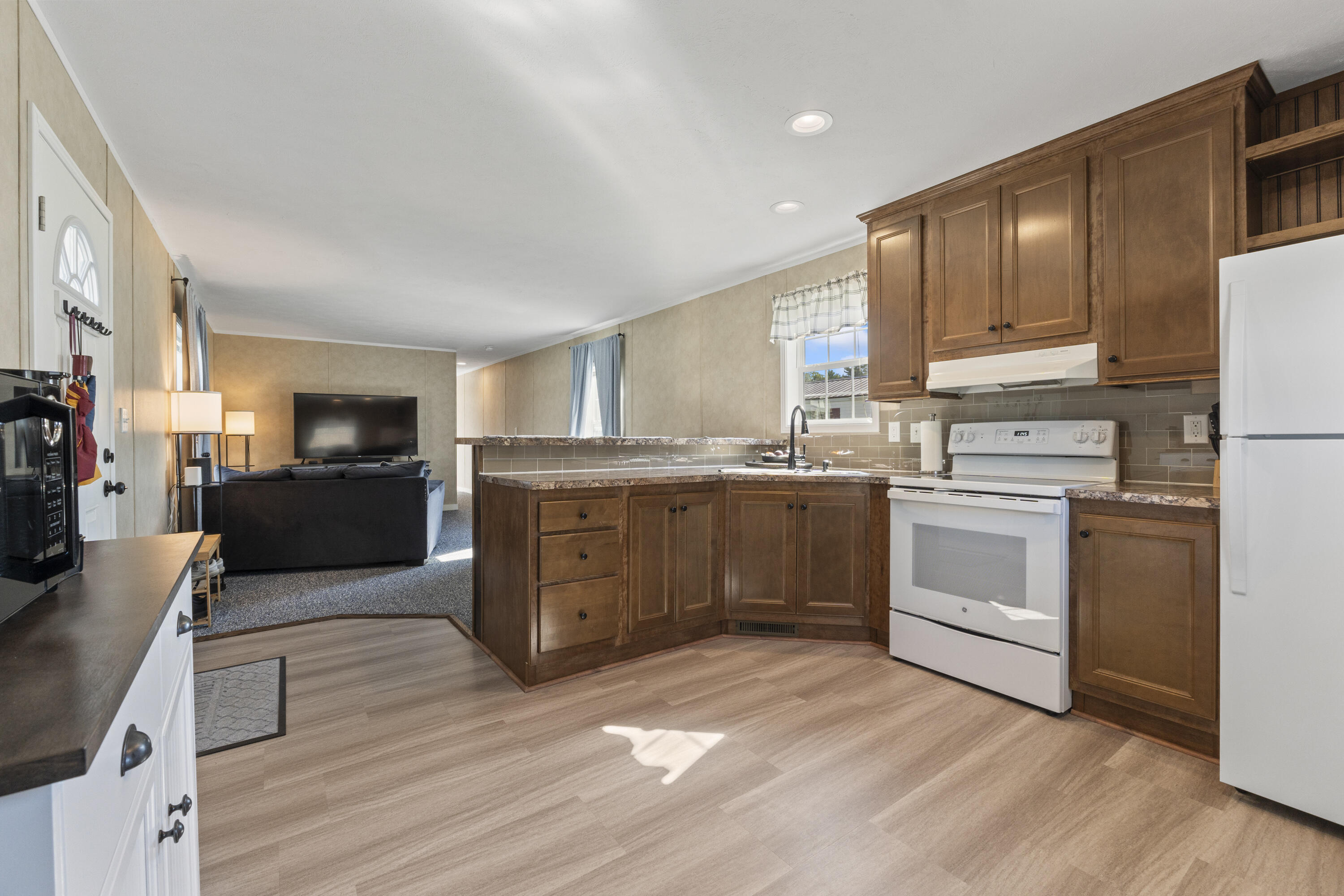 42 Oxbow Drive Lewiston ME 04240