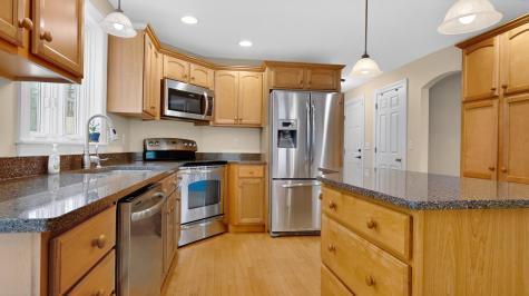 8 Landmark Road Scarborough ME 04074