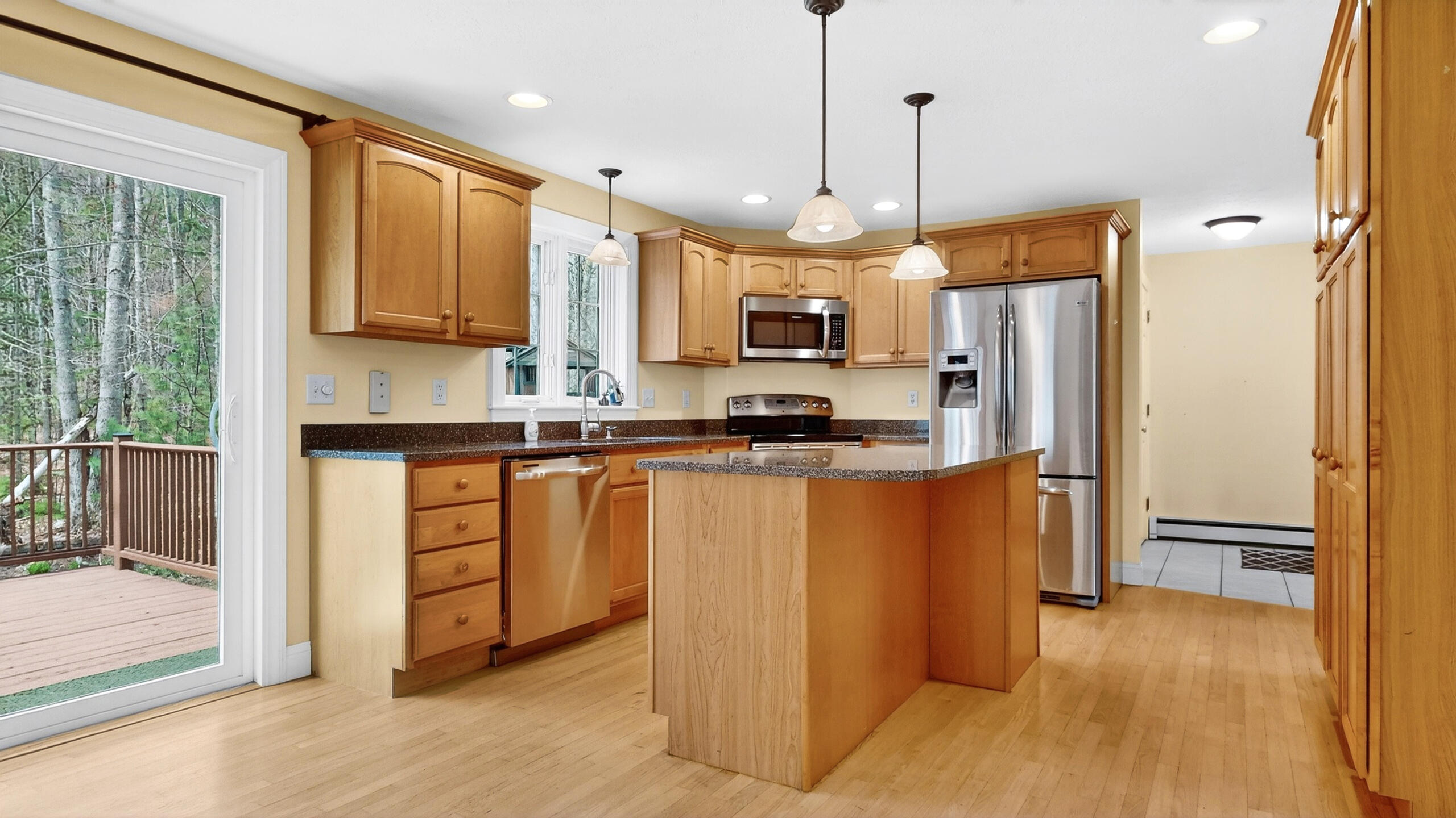 8 Landmark Road Scarborough ME 04074