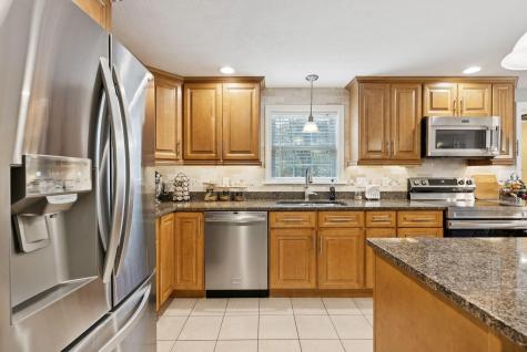 10 Tow Road Biddeford ME 04005