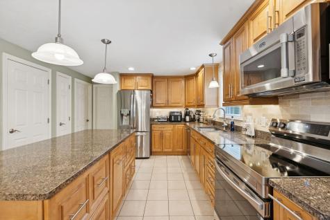 10 Tow Road Biddeford ME 04005