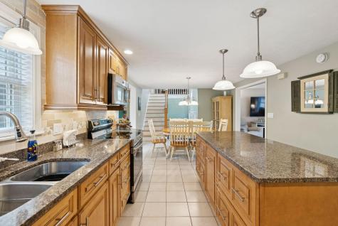 10 Tow Road Biddeford ME 04005