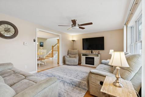 10 Tow Road Biddeford ME 04005