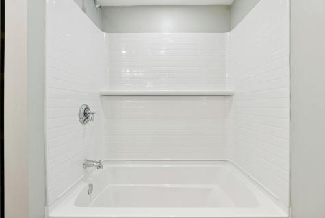 10 Tow Road Biddeford ME 04005