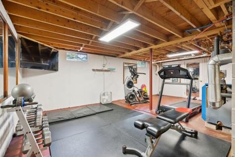 10 Tow Road Biddeford ME 04005