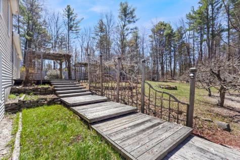 36 Farmview Lane Freeport ME 04032