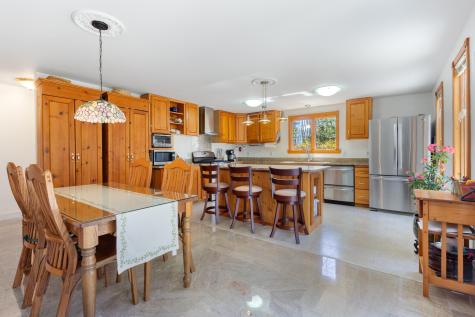 36 Farmview Lane Freeport ME 04032